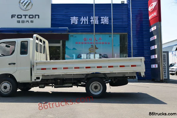 Foton Xiangling M2 Luxury Type 1.6L 122 hp 4X2(6 wheels) Gasoline 3.1m Single Row Flatbed Micro Truck Body (2) | 86Trucks