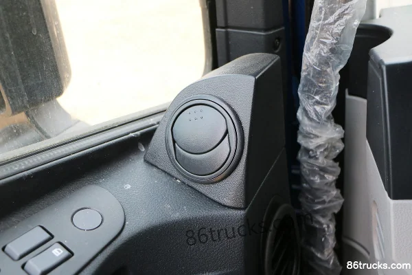 Foton AumanGTL Zhixiang Edition Basic 460 ch 6X4(10 roues) Tracteur routier (China VI) Cabine (2) | 86Trucks