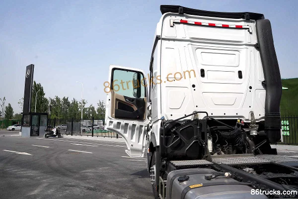 Mercedes-Benz Nouvel Actros camion lourd 510 ch 6X4(10 roues) tracteur routier (modèle 2651 LS) (China VI) Cabine (1) | 86Trucks