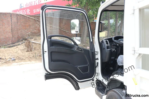 JAC Weiling K5 137 hp 4X2(6 wheels) 4.18 m single-row stake truck Cab (1) | 86Trucks