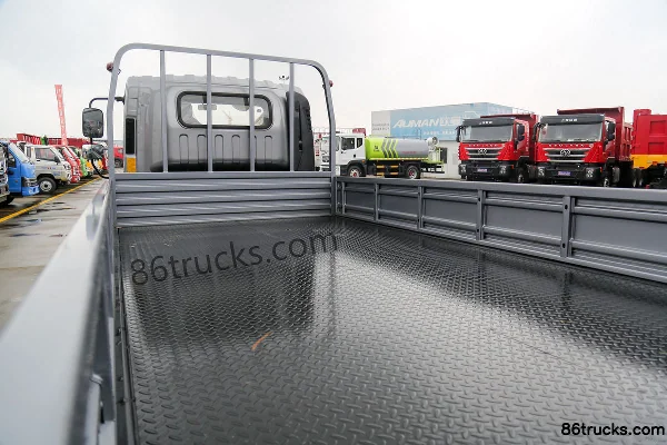 JAC Weiling K5 143ch 4X2(6 roues) 4.18m cabine simple camion léger plateau (China VI) (rapport de pont 4.875) Carrosserie (2) | 86Trucks