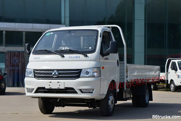 Dongfeng Xiaobawang W17 2L 133hp 4X2(6 wheels) 3.95m Single Row Flatbed Light Truck (China VI) Exterior (3) | 86Trucks