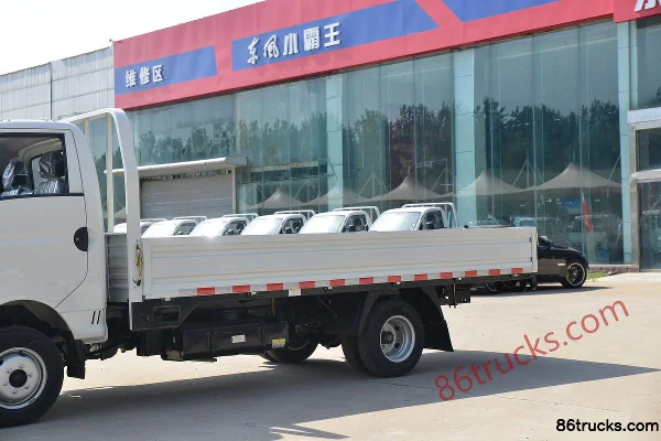 Dongfeng Xiaobawang W17 1.6L 123hp 4X2(6 wheels) 3.95m Single Row Flatbed Light Truck (China VI) Body (1) | 86Trucks