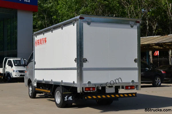Dongfeng Xiaobawang W17 1.5L 113hp 4X2(6 wheels) 3.6m Wing Opening Van Mini Truck (China VI) Body (3) | 86Trucks