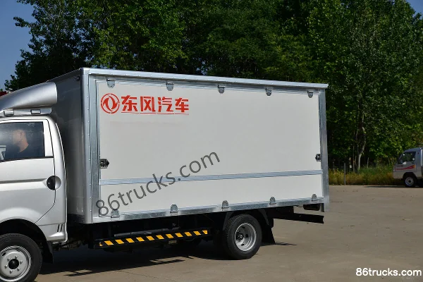 Dongfeng Xiaobawang W17 1.5L 113hp 4X2(6 wheels) 3.6m Wing Opening Van Mini Truck (China VI) Body (1) | 86Trucks