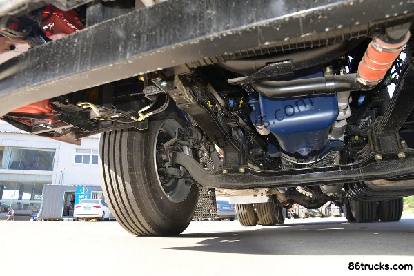 SHACMAN Delong New M3000S 430hp 6X4(10 wheels) Dangerous Goods Tractor Truck (China VI) Chassis (2) | 86Trucks