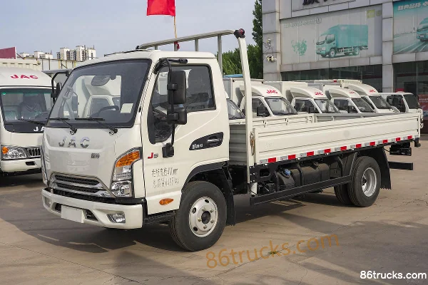 JAC Kangling J5 Platform Edition 132 ch 4X2(6 roues) 4,18 m camion léger à ridelles à cabine simple (China VI) Extérieur (3) | 86Trucks