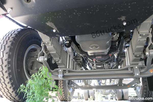 Sinotruk HOWO TH7 12.5L Diesel 510hp 8X4(12 wheels) Sinotruk 13-Speed 8.2m Dump Truck Chassis (2) | 86Trucks