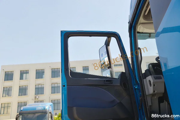 Foton AumanEST 6 Series Heavy Truck 320 hp 8X4(12 wheels) 9.53 m Flatbed Cargo Truck (3.7 Ratio) Cab (2) | 86Trucks