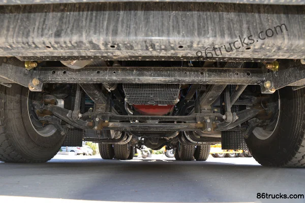 Foton Auman EST 6 Series Heavy Truck Southern Edition 580 hp 6X4(10 wheels) AMT Automatic Tractor Truck (China VI) Chassis (1) | 86Trucks