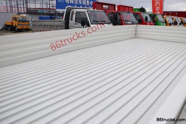 JMC Shunda EV 4.5T 4.155m Single Row Pure Electric Flatbed Light Truck 89.13kWh 4X2(6 wheels) Body (2) | 86Trucks