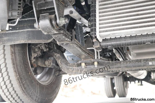 Foton Aumark S1 Série Édition Légère 130 ch 4X2(6 roues) Camion plateau à ridelles 4,17 m simple cabine (China VI) Châssis (2) | 86Trucks
