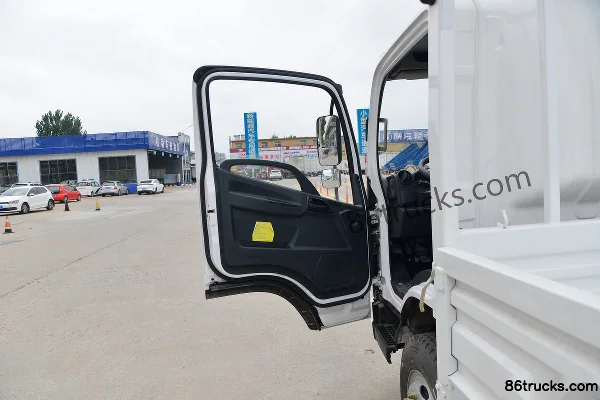 FAW Jiefang Hu VN 130 hp 4X2(6 wheels) 4.2m Single Row Flatbed Light Truck (China VI) Cab (1) | 86Trucks