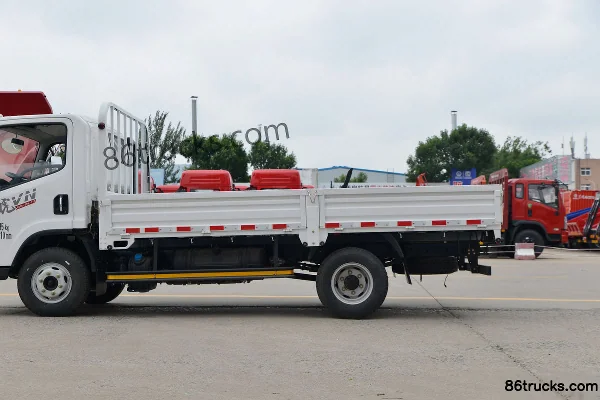 FAW Jiefang Hu VN 130 hp 4X2(6 wheels) 4.2m Single Row Flatbed Light Truck (China VI) Body (2) | 86Trucks