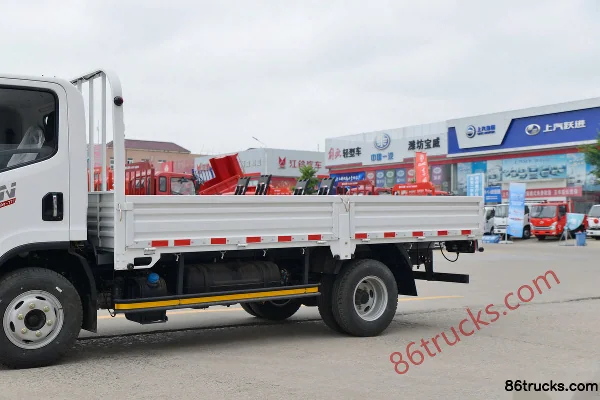 FAW Jiefang Hu VN 130 hp 4X2(6 wheels) 4.2m Single Row Flatbed Light Truck (China VI) Body (1) | 86Trucks