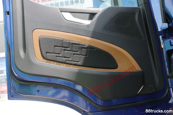 SHACMAN Delong H6000 480hp 6X4(10 wheels) 6X4 AMT Automatic Tractor Truck (China VI) Cab (3) | 86Trucks