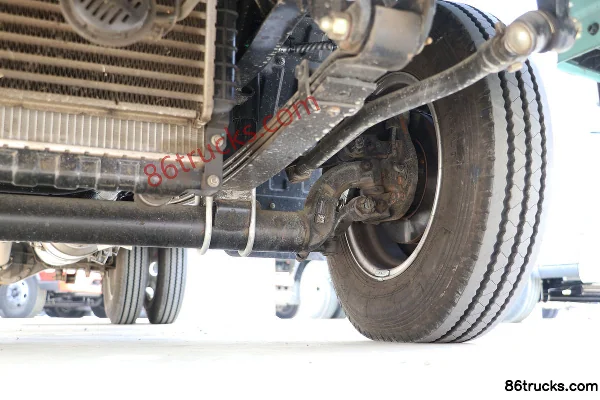 Foton Aoling M Card 132 hp 4X2(6 wheels) 3.815m single-row van light truck (air brake) Chassis (3) | 86Trucks