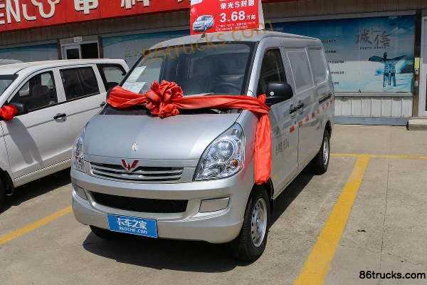 Wuling Rongguang S 2021 Basic 76hp 1.2L Gasoline 5-Seat Light Bus (China VI) Exterior (3) | 86Trucks