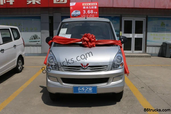 Wuling Rongguang S 2021 Basic 76hp 1.2L Gasoline 5-Seat Light Bus (China VI) Exterior (2) | 86Trucks