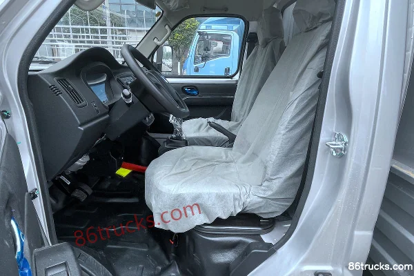 FARIZON Fengrui F3E 3.5T 3,7 m cabine simple pur électrique camion grille à rideau 61,8 kWh 4X2(6 roues) Intérieur (3) | 86Trucks