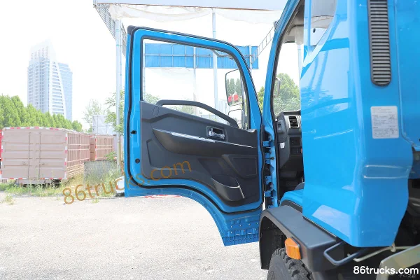 Dongfeng Furika R6 modèle 2020 170 ch 4X2(6 roues) camion benne 5,15 m Cabine (1) | 86Trucks