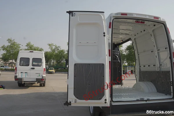 NAVECO Ousheng 2021 Model Yunrui Series V42-33S 145 hp 2.0T High Roof Cargo Van (China VI) Cargo Box (2) | 86Trucks