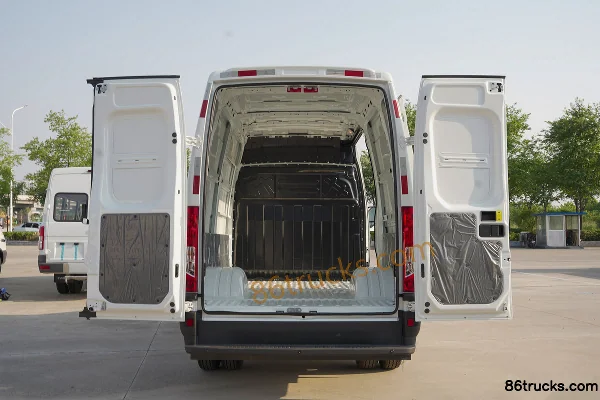 NAVECO Ousheng 2021 Model Yunrui Series V42-33S 145 hp 2.0T High Roof Cargo Van (China VI) Cargo Box (1) | 86Trucks