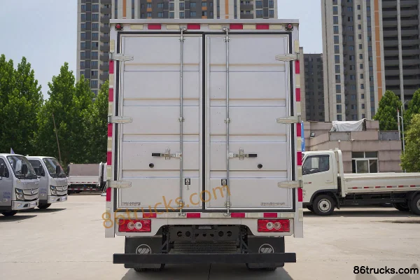 Foton Times Leader G5 Blue Bull King 150hp 4X2(6 wheels) 4.165m Single Row Van Light Truck Body (2) | 86Trucks