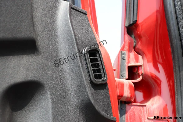 Dongfeng Commercial Vehicle Tianlong KL Heavy Truck 465hp 6X4(10 wheels) AMT Automatic Tractor Truck (China VI) (With PTO) Cab (3) | 86Truck