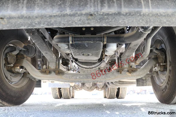 Dongfeng Commercial Vehicle Tianlong KL Heavy Truck 465hp 6X4(10 wheels) AMT Automatic Tractor Truck (China VI) (With PTO) Chassis (1) | 86T