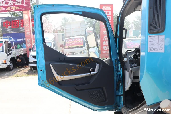 Feidi W5 150hp 4X2(6 wheels) 4.18m Single-row Van Light Truck (China VI) (6-speed Transmission) Cab (1) | 86Trucks