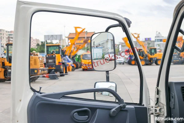 Shifeng Fengshun 130 hp 4X2(6 wheels) Hook Lift Garbage Truck Cab (2) | 86Trucks