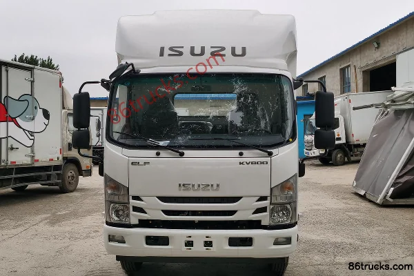 Qingling Isuzu KV800 150hp 4X2(6 wheels) 5.585m Single Row Van Light Truck Exterior (2) | 86Trucks