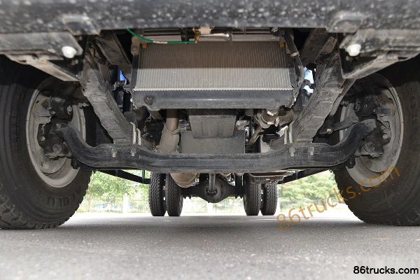 JAC Junling G7 170 hp 4X2(6 wheels) 4.8m cab-over dump truck Chassis (1) | 86Trucks