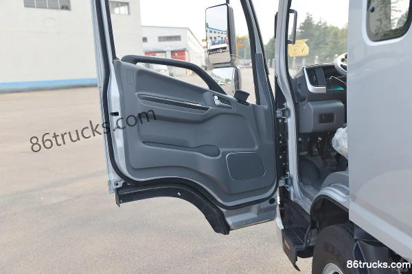 JAC Shuailing Q6 160 hp 4X2(6 wheels) 3.85m crew cab flatbed light truck (wide body) (China VI) (2) | 86Trucks