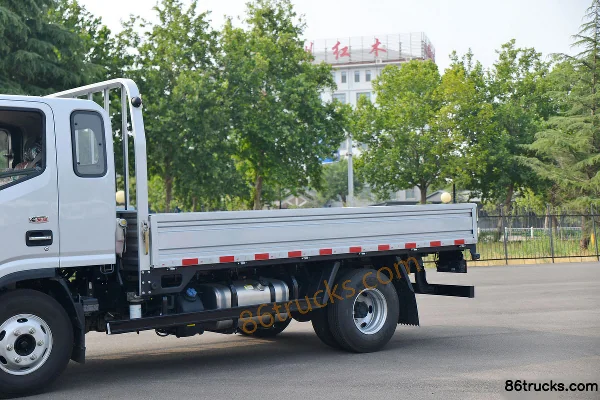JAC Shuailing Q6 160 hp 4X2(6 wheels) 3.85m crew cab flatbed light truck (wide body) (China VI) (1) | 86Trucks