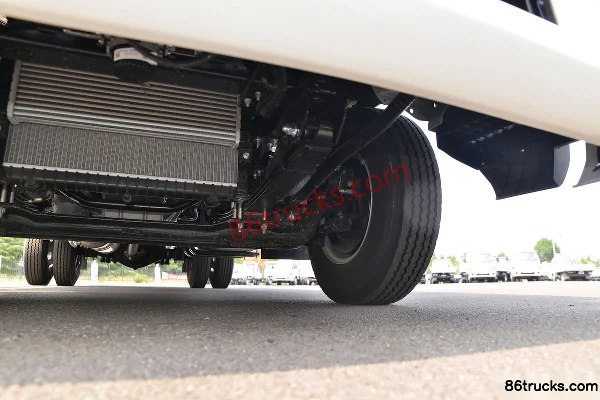 JAC Junling A8 160ch 4X2(6 roues) 3,85m camion plateau cabine demi-avancée (China VI) Châssis (3) | 86Trucks
