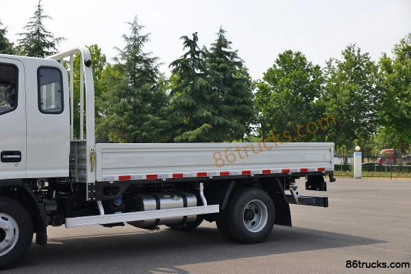 JAC Junling A8 160ch 4X2(6 roues) 3,85m camion plateau cabine demi-avancée (China VI) Carrosserie (1) | 86Trucks