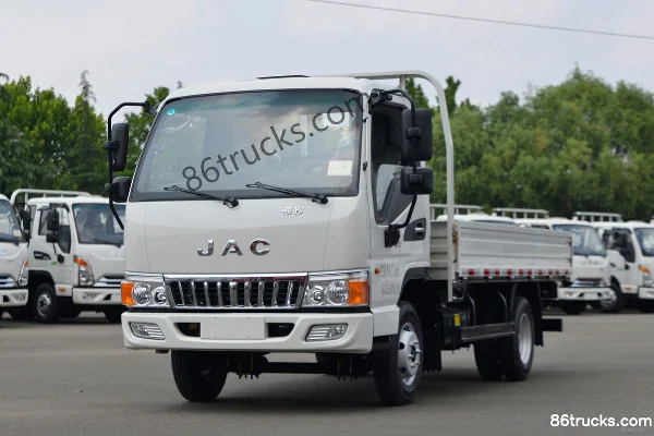 JAC Junling E3 109 ch 4X2(6 roues) camion léger à plateau simple rangée 4,18 m Extérieur (3) | 86Trucks