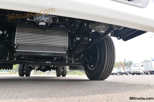 JAC Yunduoduo N5 Luxury 143hp 4X2(6 wheels) 4.15m Single Row Van Light Truck (China VI) Chassis (3) | 86Trucks