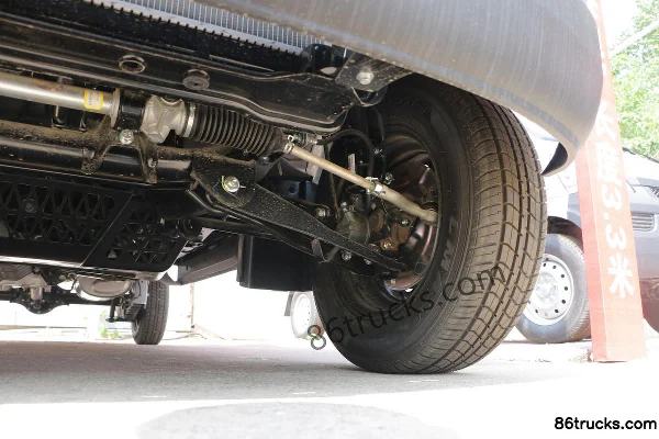 Wuling Rongguang Mini Truck 1.2L 76 hp 4X2(6 wheels) Gasoline 2.08m Double Row Flatbed Mini Truck (China VI) Chassis (3) | 86Trucks
