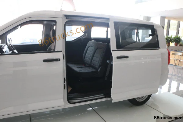 Wuling Zhengcheng Comfort Edition 146 hp 1.5L Gasoline 7-Seat Multi-Purpose Vehicle (China VI) Cargo Box (1) | 86Trucks