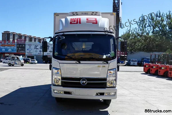 Kama Kaijie M3 130 hp 4X2(6 wheels) 4.06m Refrigerated Truck (Independent Imported Refrigeration Unit) (Tuoluxing Brand) Exterior (2) | 86Tr