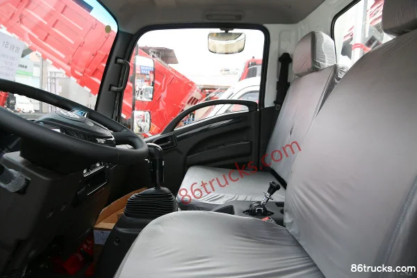 Ouling S1 Series 115 hp 4X2(6 wheels) 3.7m Single Row Flatbed Light Truck (China VI) Cab (3) | 86Trucks