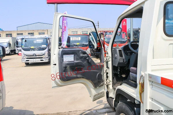 Foton Xiaoyun S1 115hp 4X2(6 wheels) 3.67m single-row flatbed light truck (China VI) Cab (1) | 86Trucks