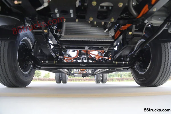 Dayun Xianglong 4,5T 4,12 m cabine simple fourgon électrique pur 81,14 kWh 4X2(6 roues) Châssis (1) | 86Trucks