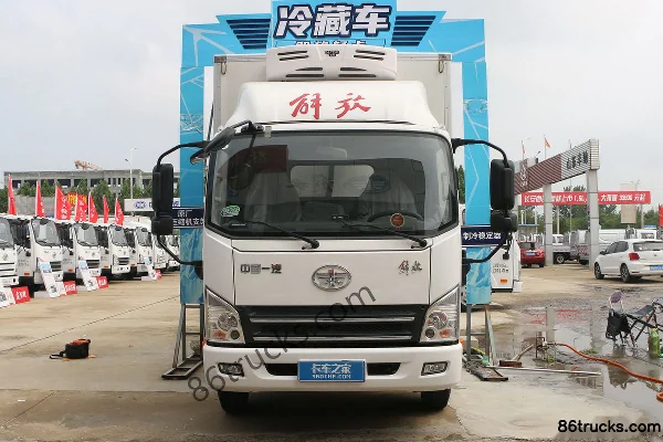 FAW Jiefang Hu VN 130hp 4X2(6 wheels) 4.13m Refrigerated Truck Exterior (2) | 86Trucks
