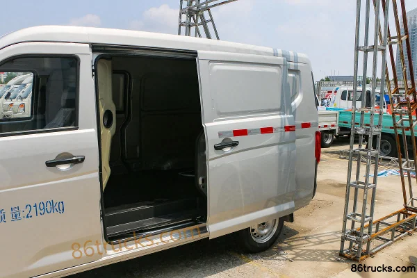 Changan Kuayue Kuayue Star V3 2022 Standard 107 hp 1.5L Gasoline 2-Seat Panel Van (China VI) Cargo Box (1) | 86Trucks