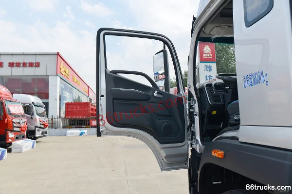 Foton Auman R pro 220 ch 4X2(6 roues) 6,8 m Camion porteur fourgon AMT automatique (China VI) Cabine (1) | 86Trucks