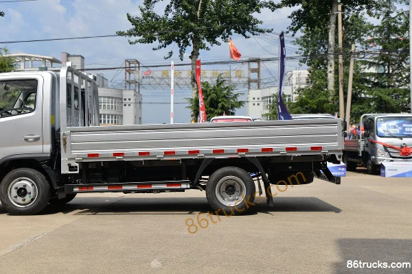 Foton Aumark X 122 hp 4X2(6 wheels) 3.7m single-row flatbed light truck (China VI) Body (2) | 86Trucks